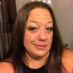 Meet your Posher, Thersa